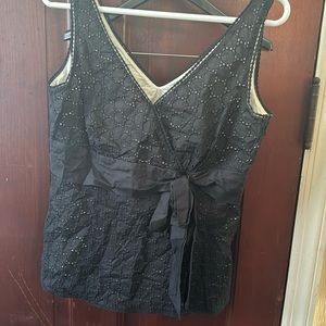 Women’s new never worn brown v neck tank size 8